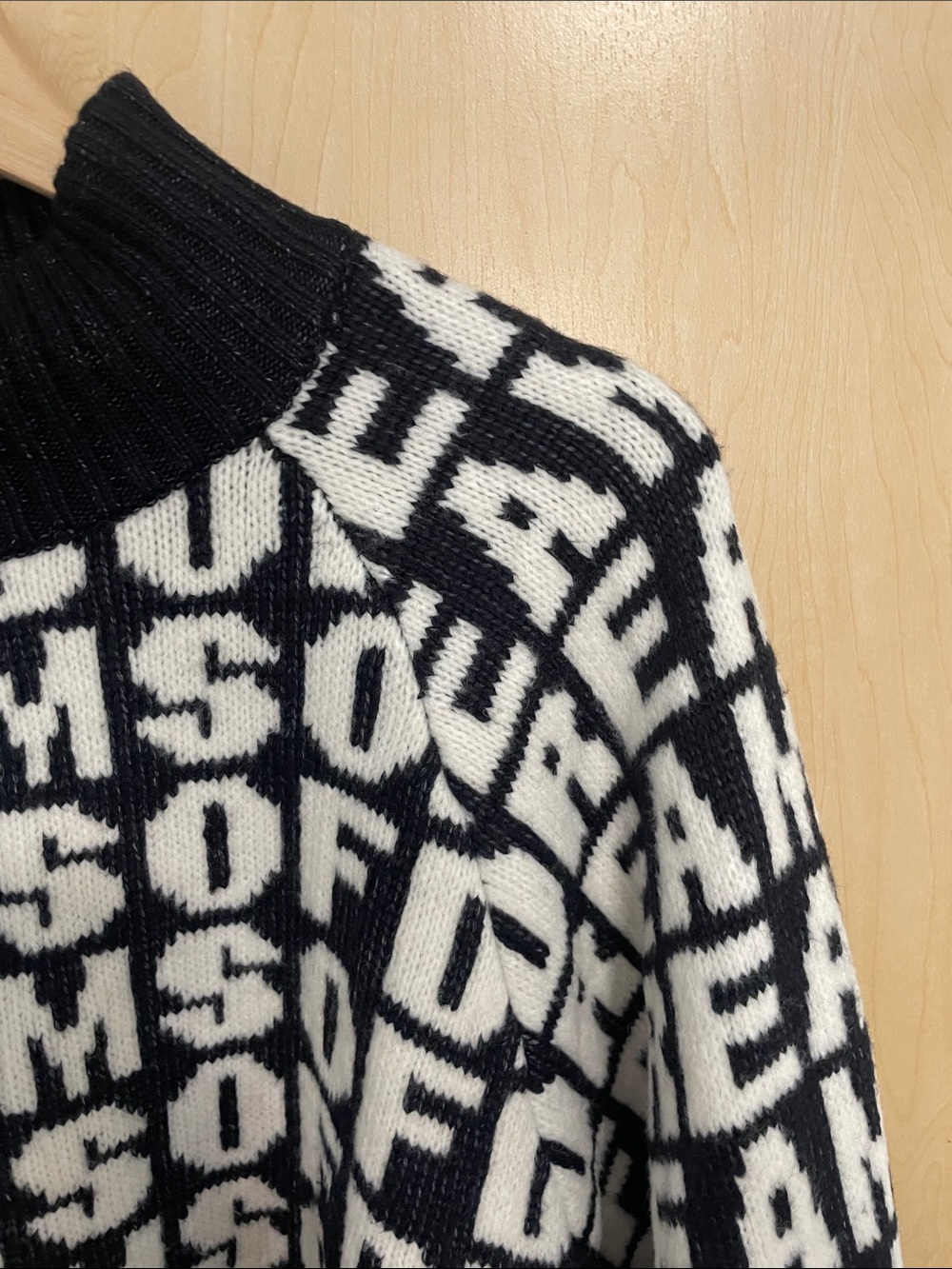 🖤 H&M Dreams of Dreams Graphic Sweater 🖤 XL - Picture 8 of 10